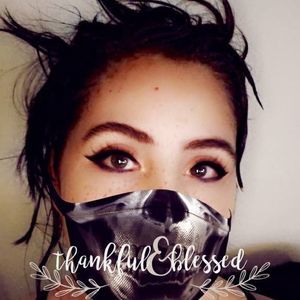 Meet your Posher, Kandi